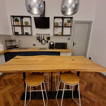 Apartment Cuba Brasov